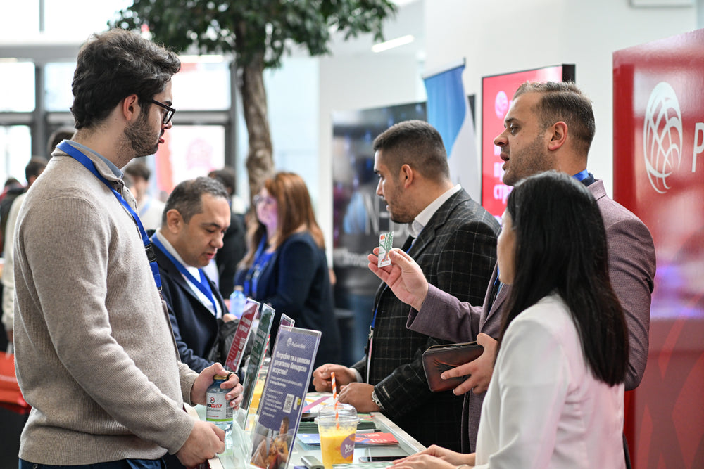 Buyer meeting one-to-one at the networking lounge.